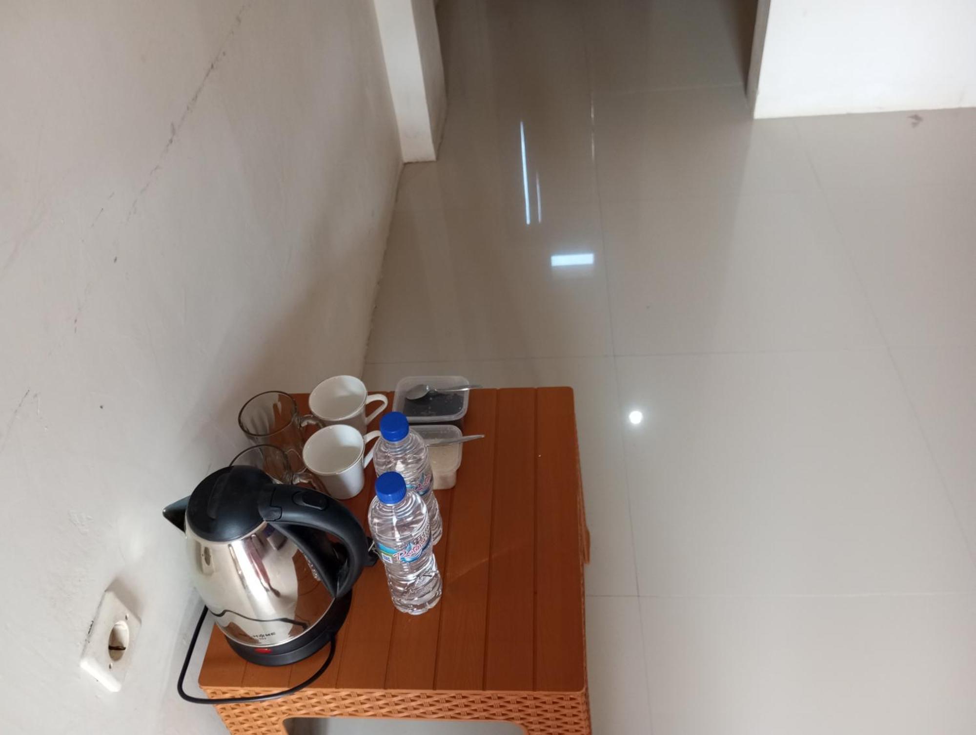 Wl Guesthouse Labuan Bajo Habitación foto